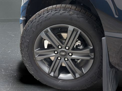 Used 2023 Ford F150 Lariat w/ Equipment Group 502A High AWD/4WD image 42