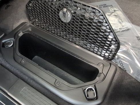 New 2026 RAM 1500 4x4 Crew Cab image 38