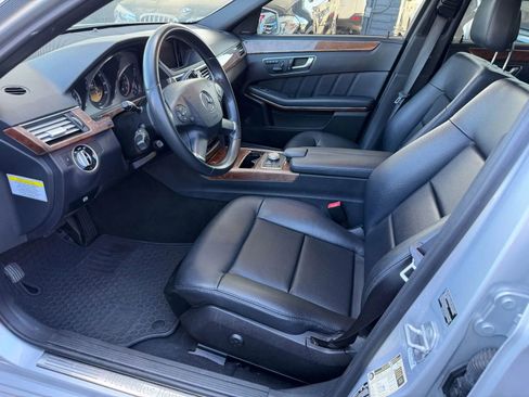 Used 2012 Mercedes-Benz E 350 E 350 Sedan 4D image 30