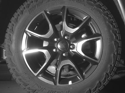 Used 2025 Jeep Compass Trailhawk image 15