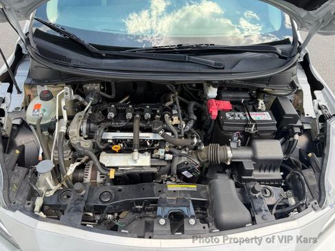 Used 2020 Nissan Versa SV FWD image 28