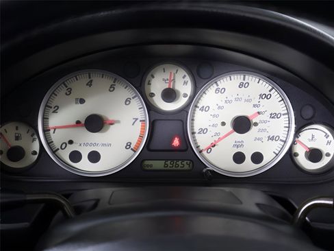 Used 2003 MAZDA MX-5 Miata image 24