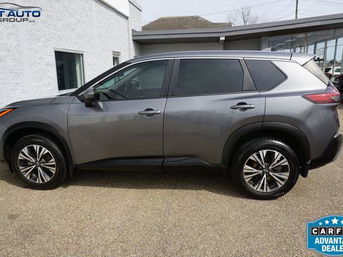 Used 2023 Nissan Rogue SV image 13
