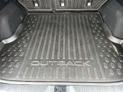 Used 2023 Subaru Outback Premium AWD/4WD image 11