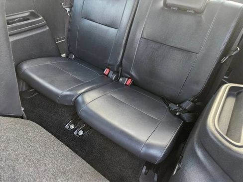 Used 2019 Mitsubishi Outlander SE image 19