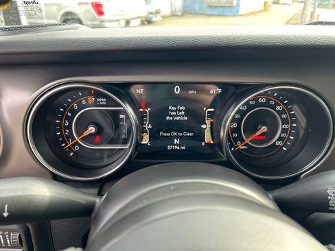 Used 2021 Jeep Wrangler Unlimited Sport image 16