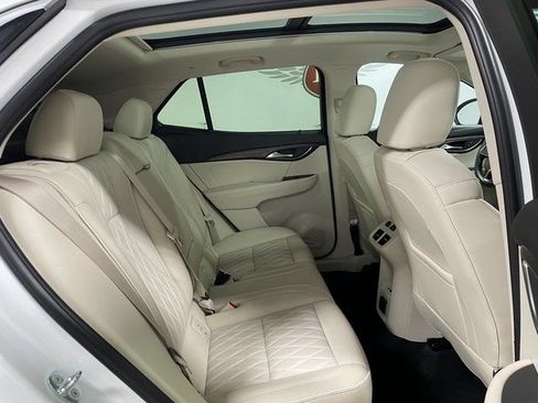 Used 2023 Buick Envision Avenir AWD/4WD image 22