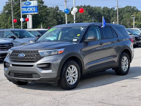 Certified 2021 Ford Explorer 4WD image 3