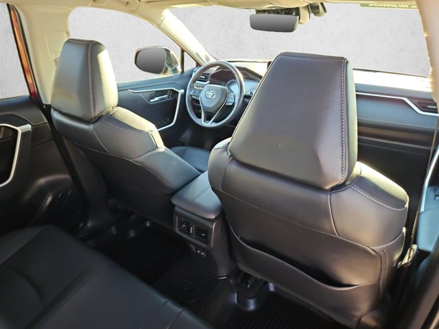 Used 2023 Toyota RAV4 Limited AWD/4WD image 21