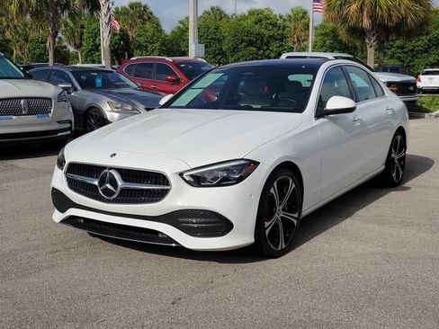 Used 2023 Mercedes-Benz C 300 Sedan image 3