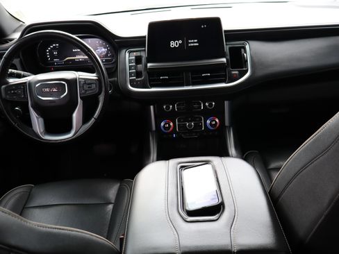 Used 2022 GMC Yukon SLT w/ SLT Premium Package image 22