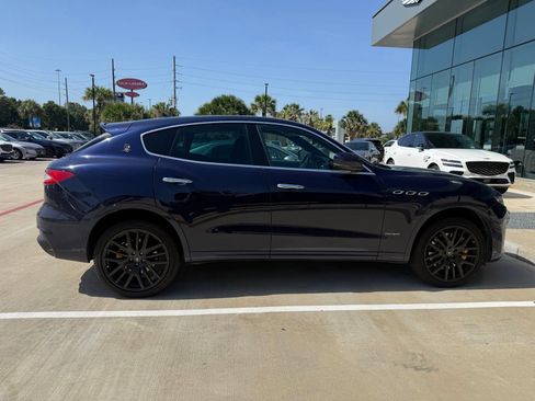Used 2020 Maserati Levante S GranSport AWD/4WD image 3