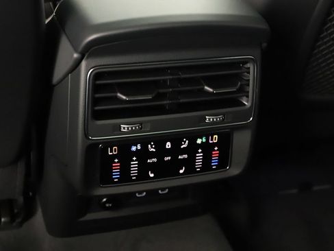 New 2026 Audi Q8 Premium Plus AWD/4WD image 21