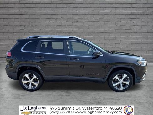 Used 2020 Jeep Cherokee Limited AWD/4WD image 2