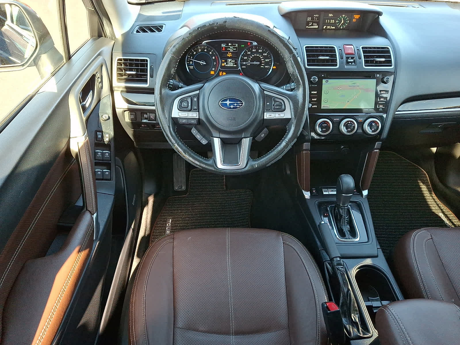 Used 2017 Subaru Forester 2.5i Touring AWD/4WD image 12