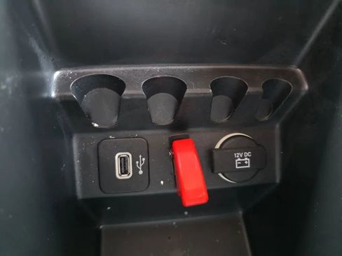 Used 2017 Jeep Cherokee Trailhawk image 40