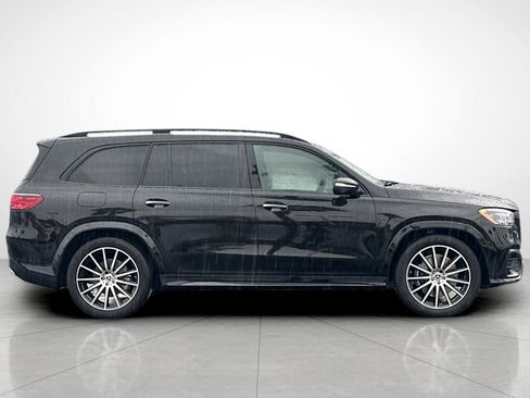 New 2026 Mercedes-Benz GLS 450 4MATIC image 32