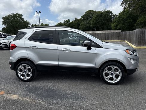 Used 2021 Ford EcoSport SE w/ SE Convenience Package FWD image 6
