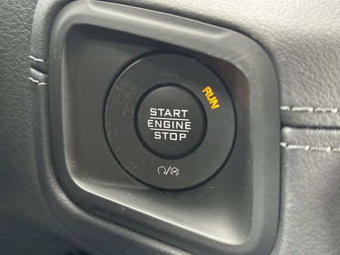 New 2025 Jeep Wrangler Unlimited Rubicon 392 image 22