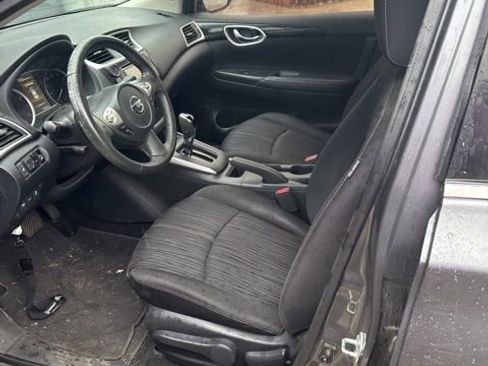 Used 2018 Nissan Sentra SV FWD image 5
