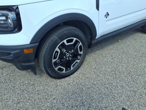 Certified 2024 Ford Bronco Sport Outer Banks w/ Tech Package AWD/4WD image 4