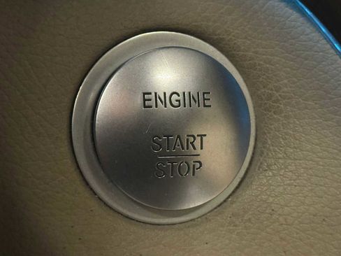 Used 2015 Mercedes-Benz ML 350 4MATIC image 20