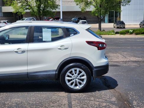 Used 2020 Nissan Rogue Sport SV w/ All-Weather Package AWD/4WD image 3