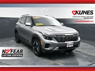 Used 2025 Kia Seltos S video 1