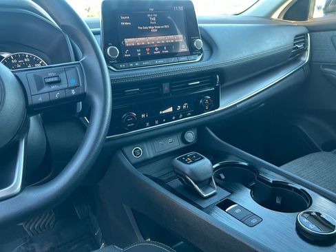 Used 2022 Nissan Rogue SV AWD/4WD image 21