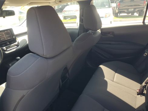 Used 2022 Toyota Corolla LE w/ LE Premium Package FWD image 12