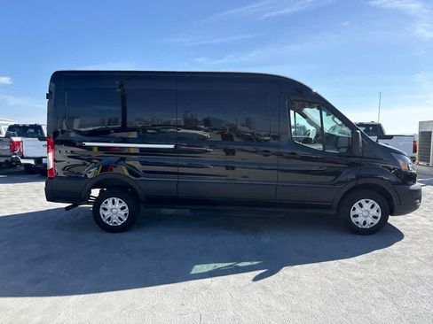 Used 2025 Ford Transit 250 148 Medium Roof RWD image 6