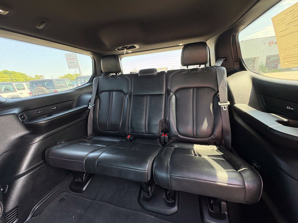 Used 2024 Jeep Wagoneer Series III AWD/4WD image 27