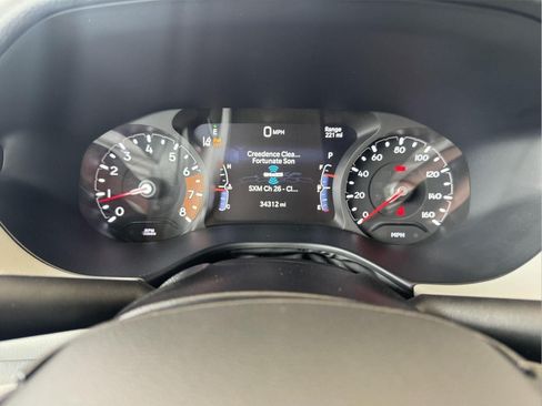 Used 2025 Jeep Compass Limited AWD/4WD image 18