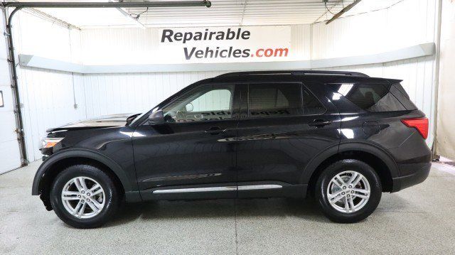 Used 2021 Ford Explorer XLT w/ Equipment Group 202A AWD/4WD image 1