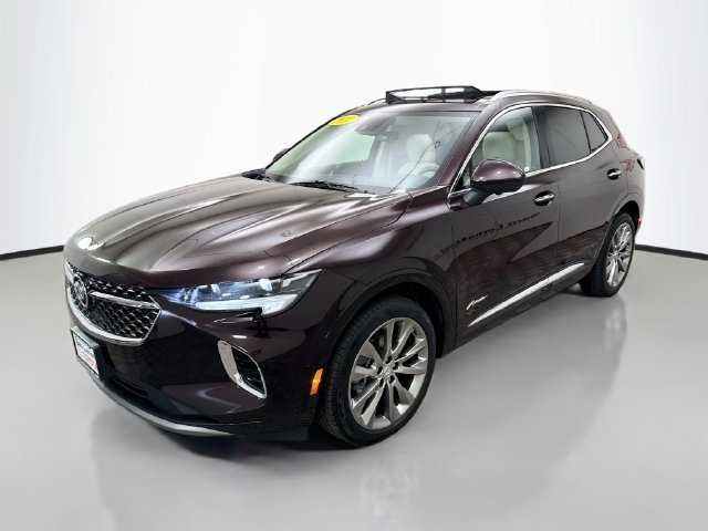 Used 2022 Buick Envision Avenir w/ Technology Package II FWD image 3