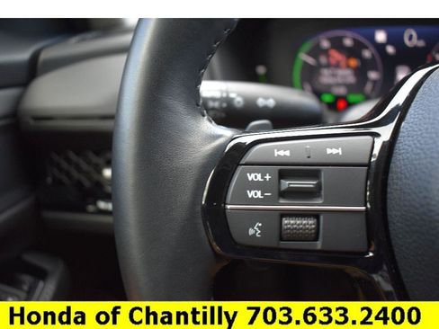 Used 2024 Honda Accord Touring image 12