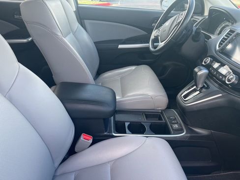 Used 2016 Honda CR-V Touring image 4