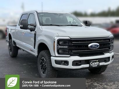 New 2026 Ford F350 Platinum w/ Tremor Off-Road Package