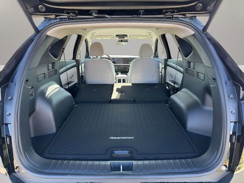 Used 2025 Hyundai Tucson SEL image 8