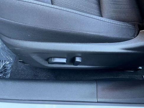 Used 2025 Nissan Altima 2.5 SV FWD image 22