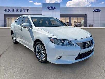 Used 2015 Lexus ES 350 w/ Luxury Package