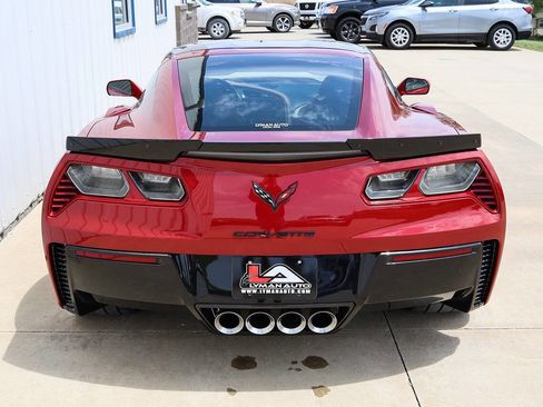 Used 2015 Chevrolet Corvette Z06 w/ 3LZ Preferred Equipment Group RWD image 4