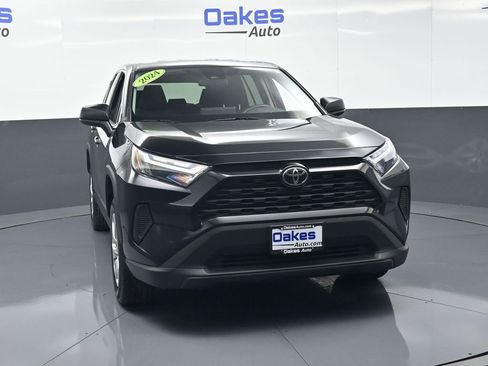 Used 2024 Toyota RAV4 LE AWD/4WD image 3