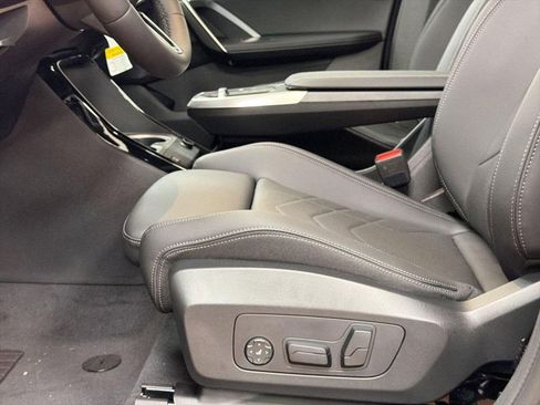 New 2026 BMW X1 xDrive28i w/ Technology Package image 14