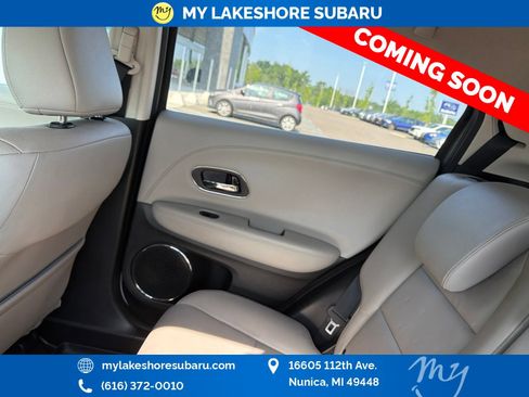 Used 2018 Honda HR-V EX-L image 17