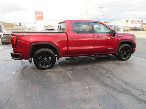 Used 2023 GMC Sierra 1500 Elevation w/ Elevation Premium Package image 12