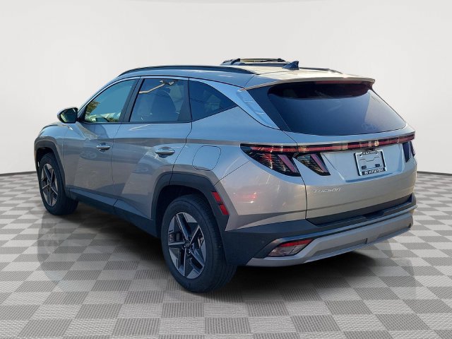 Certified 2025 Hyundai Tucson SEL AWD/4WD image 3