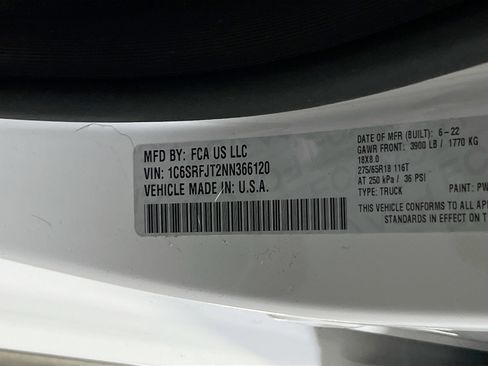 Used 2022 RAM 1500 Laramie image 31