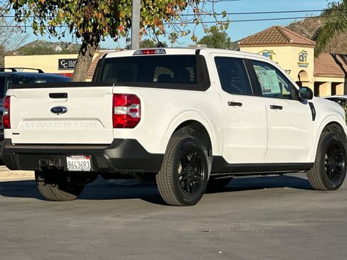 Used 2023 Ford Maverick XL image 4
