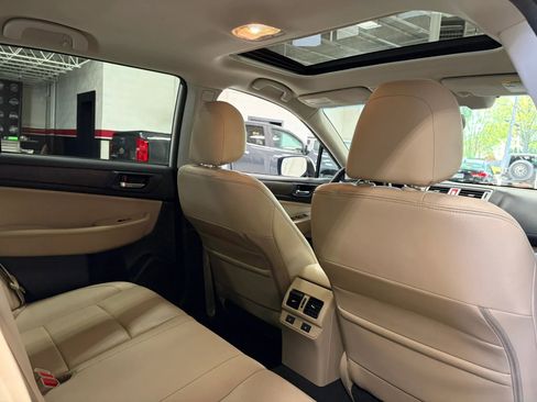 Used 2016 Subaru Outback 2.5i Limited image 29